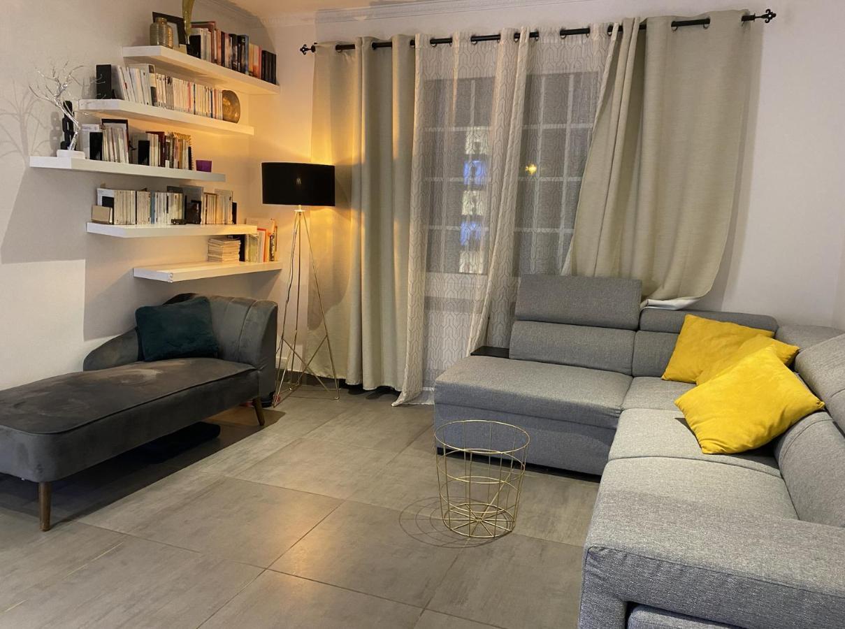 Maison Lyon-Bron Eurexpo - Stadium Groupama Apartment Екстериор снимка