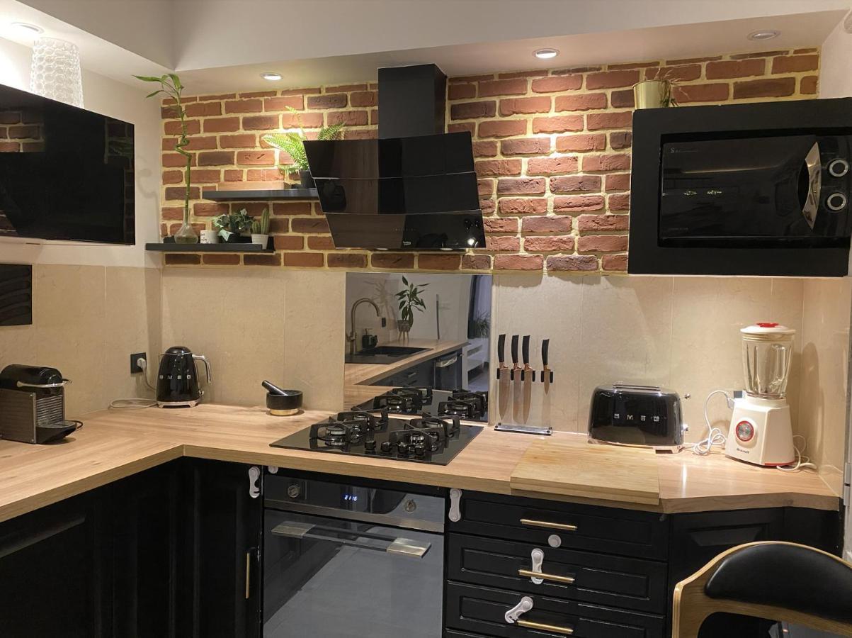 Maison Lyon-Bron Eurexpo - Stadium Groupama Apartment Екстериор снимка