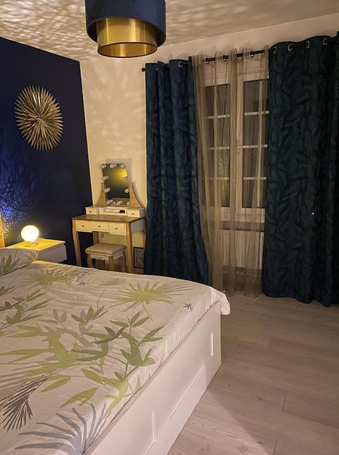 Maison Lyon-Bron Eurexpo - Stadium Groupama Apartment Екстериор снимка